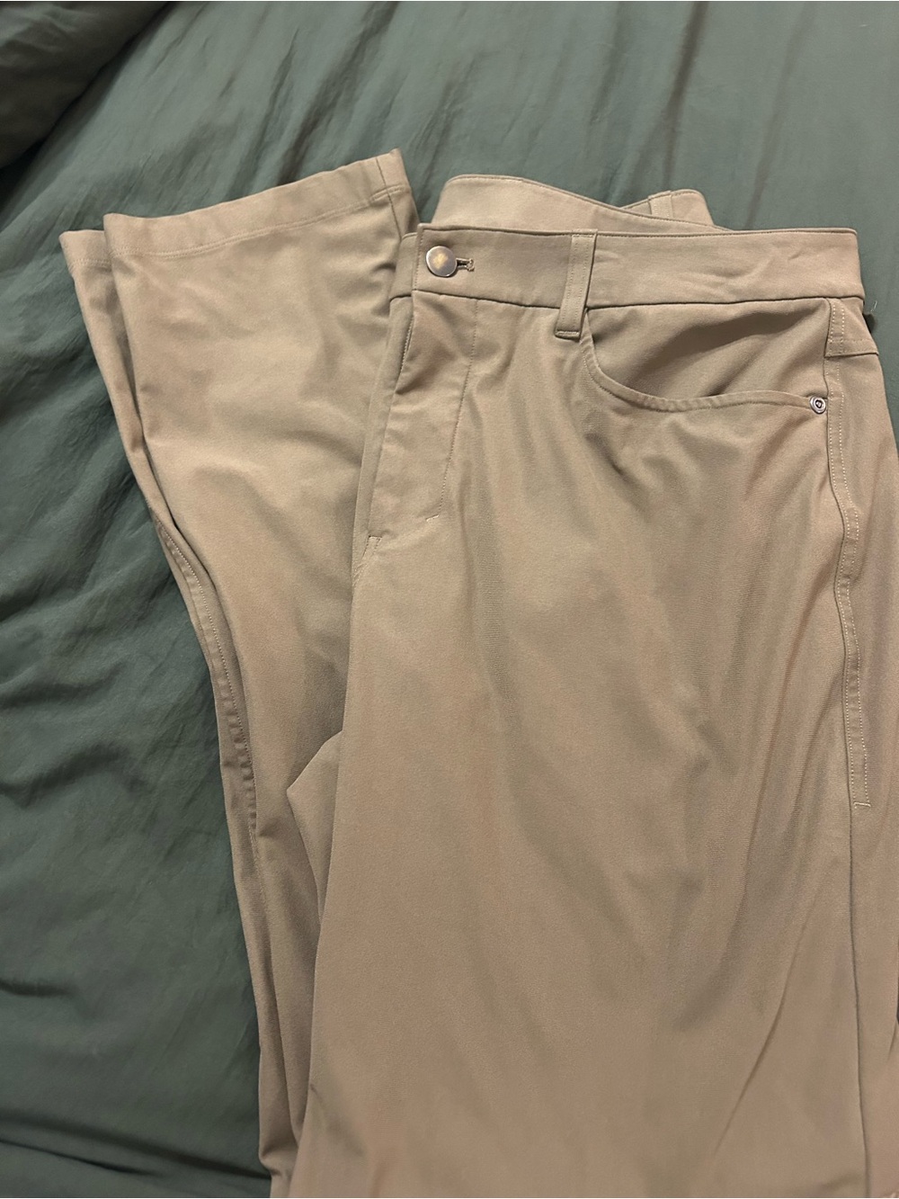 lululemon athletica Men's Khaki Performance Chinos
